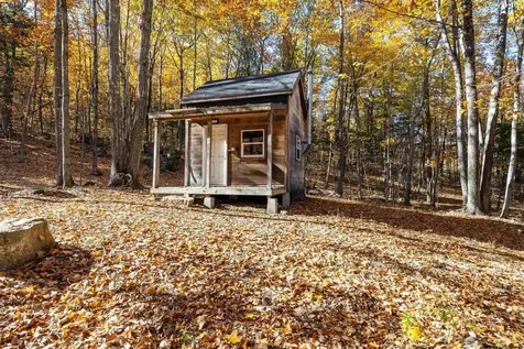 11/13/A High Point Drive Alton NH 03810