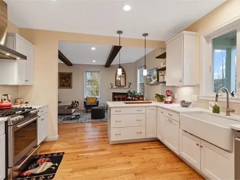 313 North Jefferson Road South Burlington VT 05403