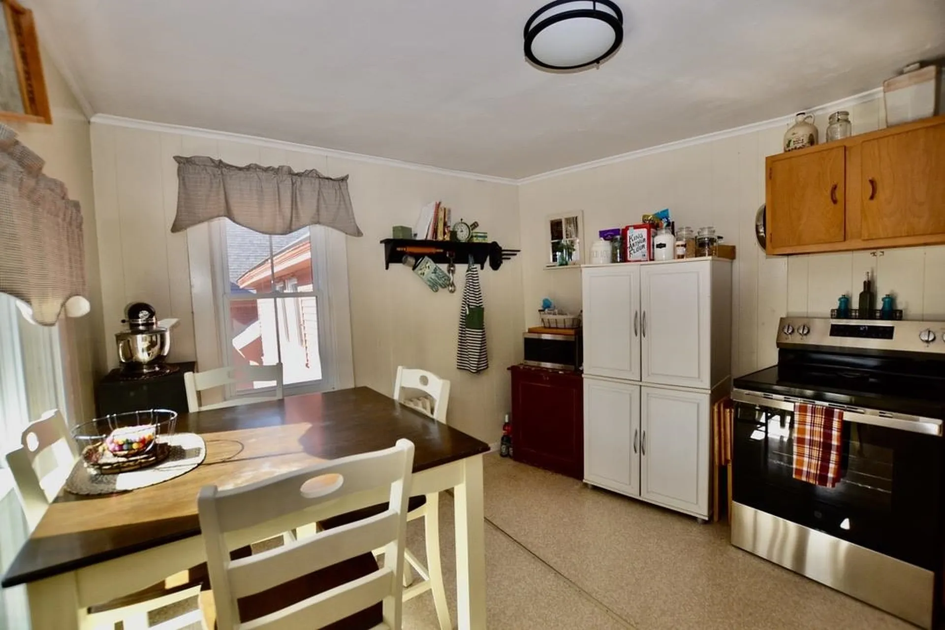 98 South Main Street Northfield VT 05663