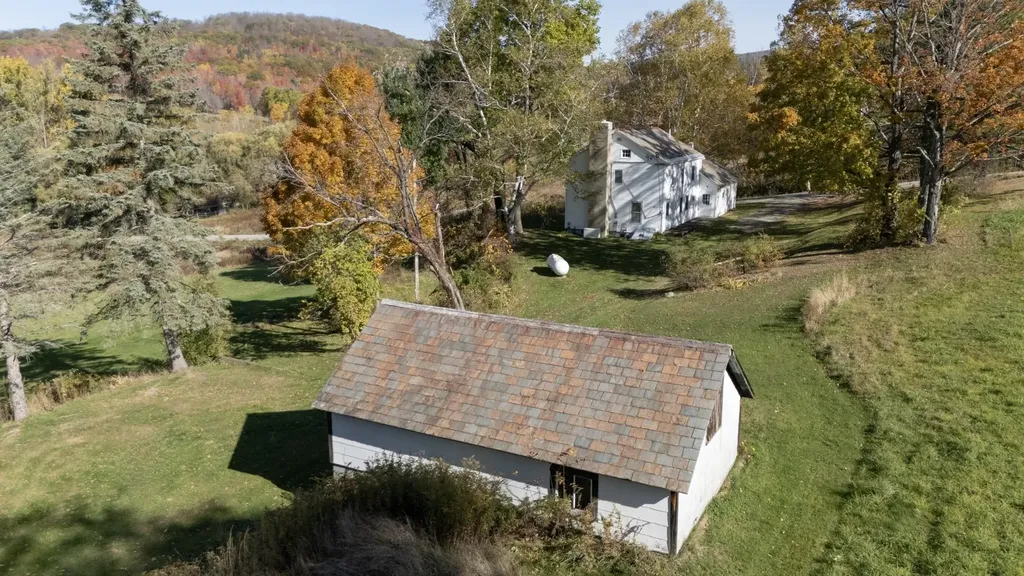 130 Clark Road Rupert VT 05776