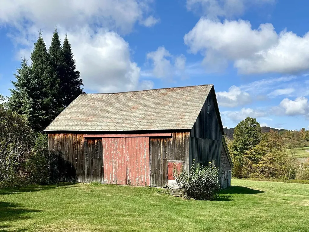 130 Clark Road Rupert VT 05776