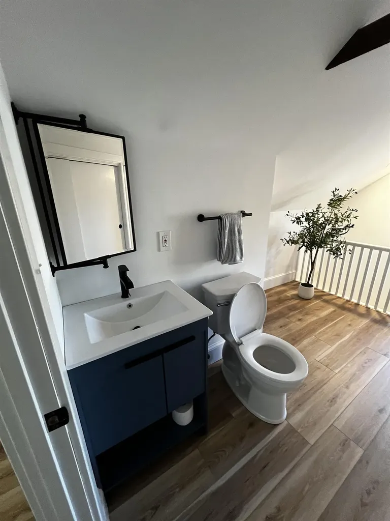 4 Rock Street Portsmouth NH 03801