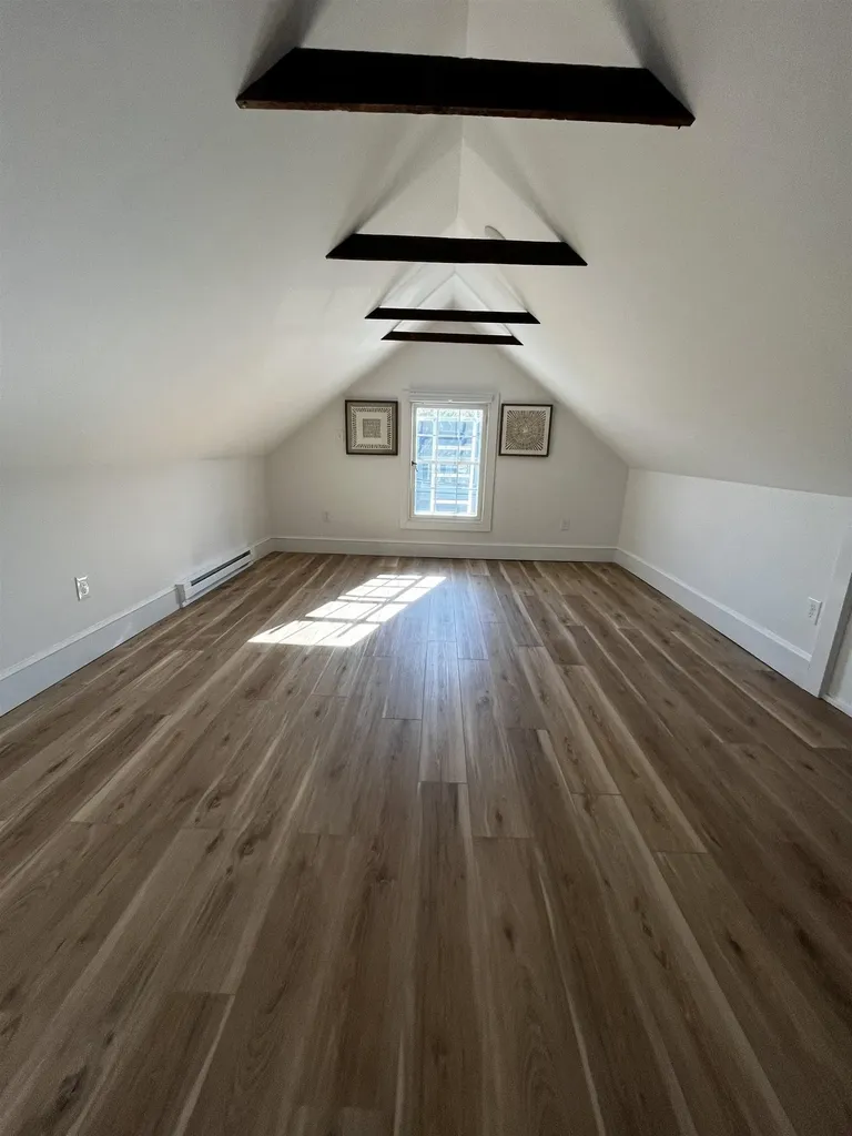 4 Rock Street Portsmouth NH 03801