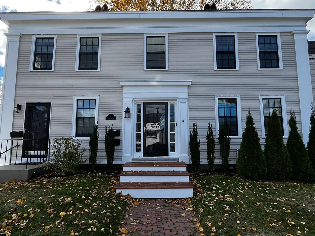 4 Rock Street Portsmouth NH 03801