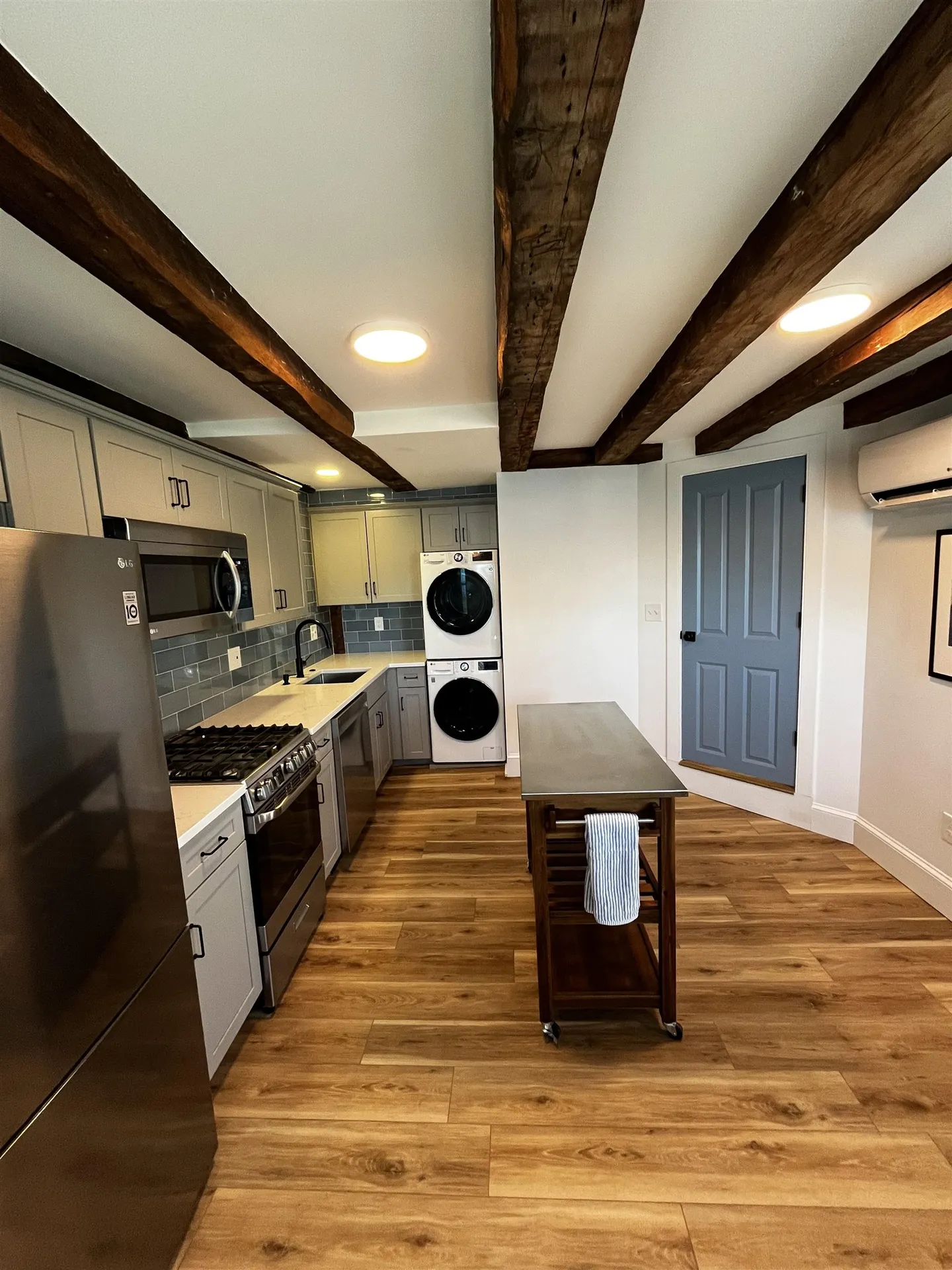 4 Rock Street Portsmouth NH 03801