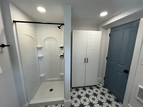 4 Rock Street Portsmouth NH 03801