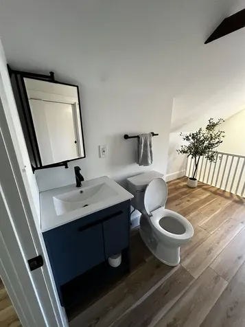 4 Rock Street Portsmouth NH 03801