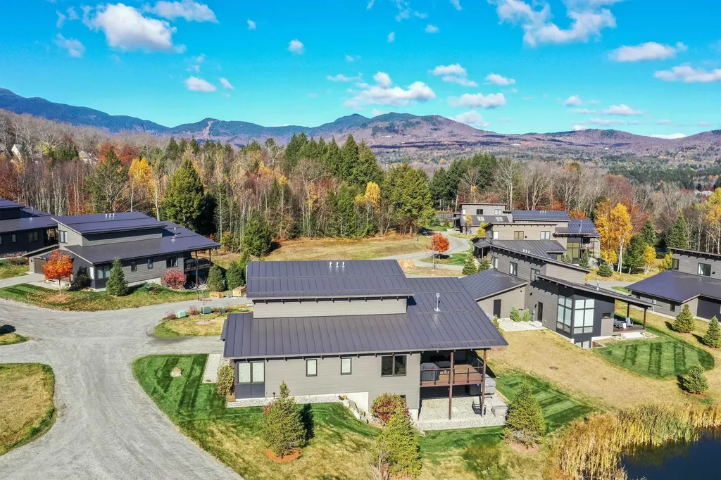7 Natures Way Stowe VT 05672