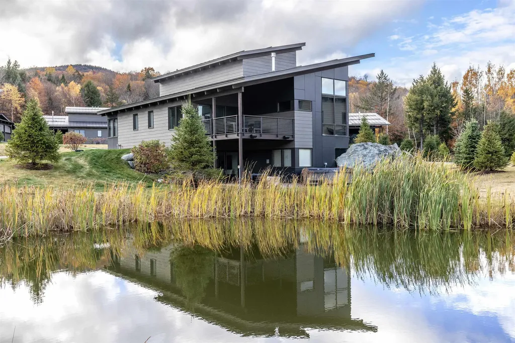 7 Natures Way Stowe VT 05672