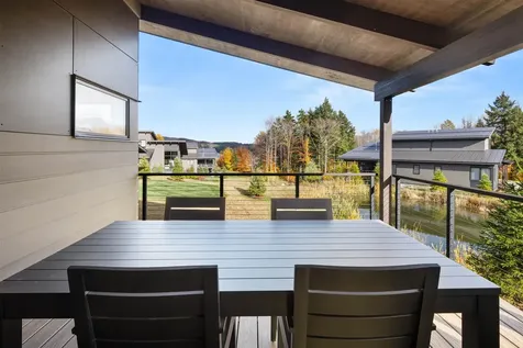 7 Natures Way Stowe VT 05672