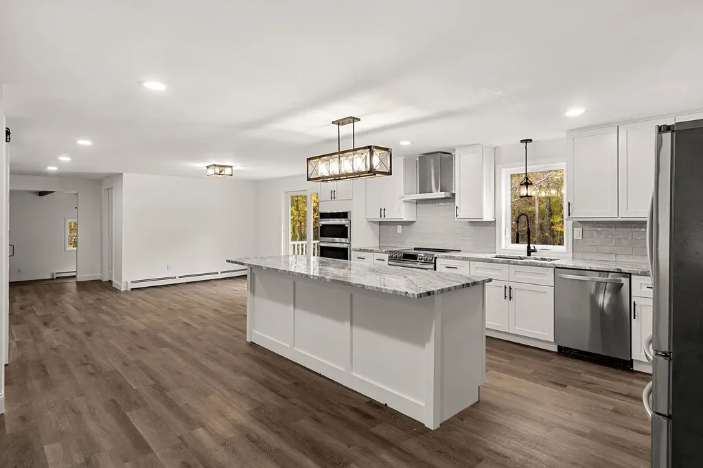 200 Mountain Road Weare NH 03281