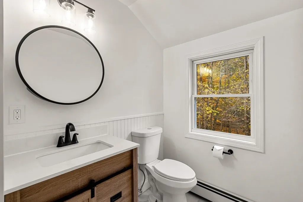 200 Mountain Road Weare NH 03281