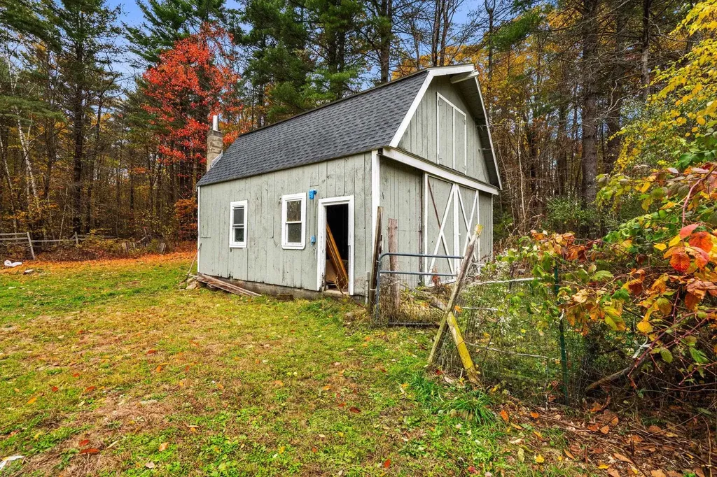 200 Mountain Road Weare NH 03281