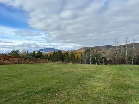 881 South Hill Road Stewartstown NH 03576