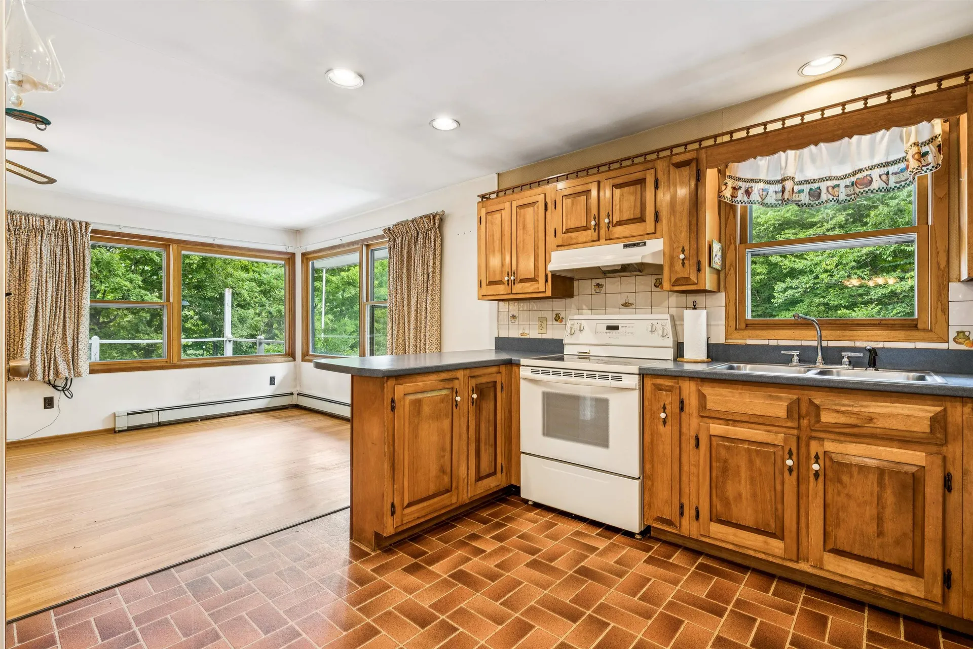 315 Justin Morrill Highway Strafford VT 05072