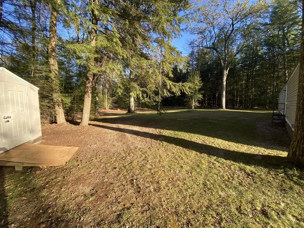 2337 2nd Nh Turnpike Deering NH 03244