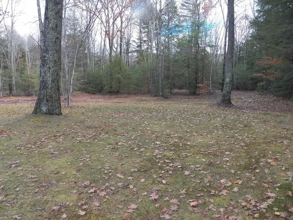 2337 2nd Nh Turnpike Deering NH 03244