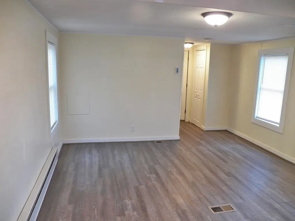 2337 2nd Nh Turnpike Deering NH 03244