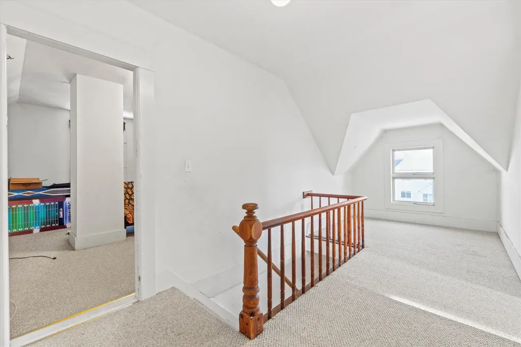 73 W Main Street Hillsborough NH 03244