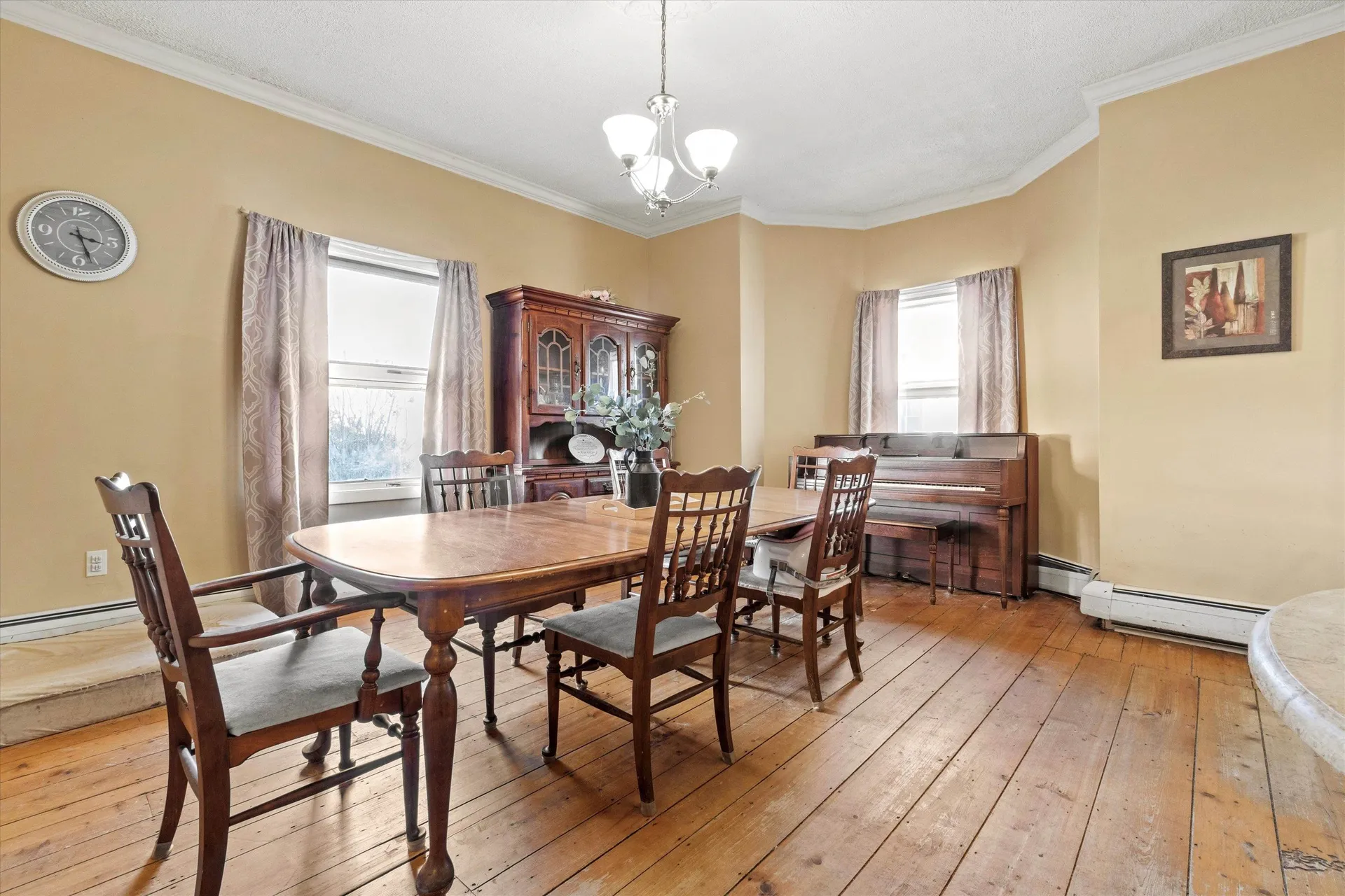 73 W Main Street Hillsborough NH 03244