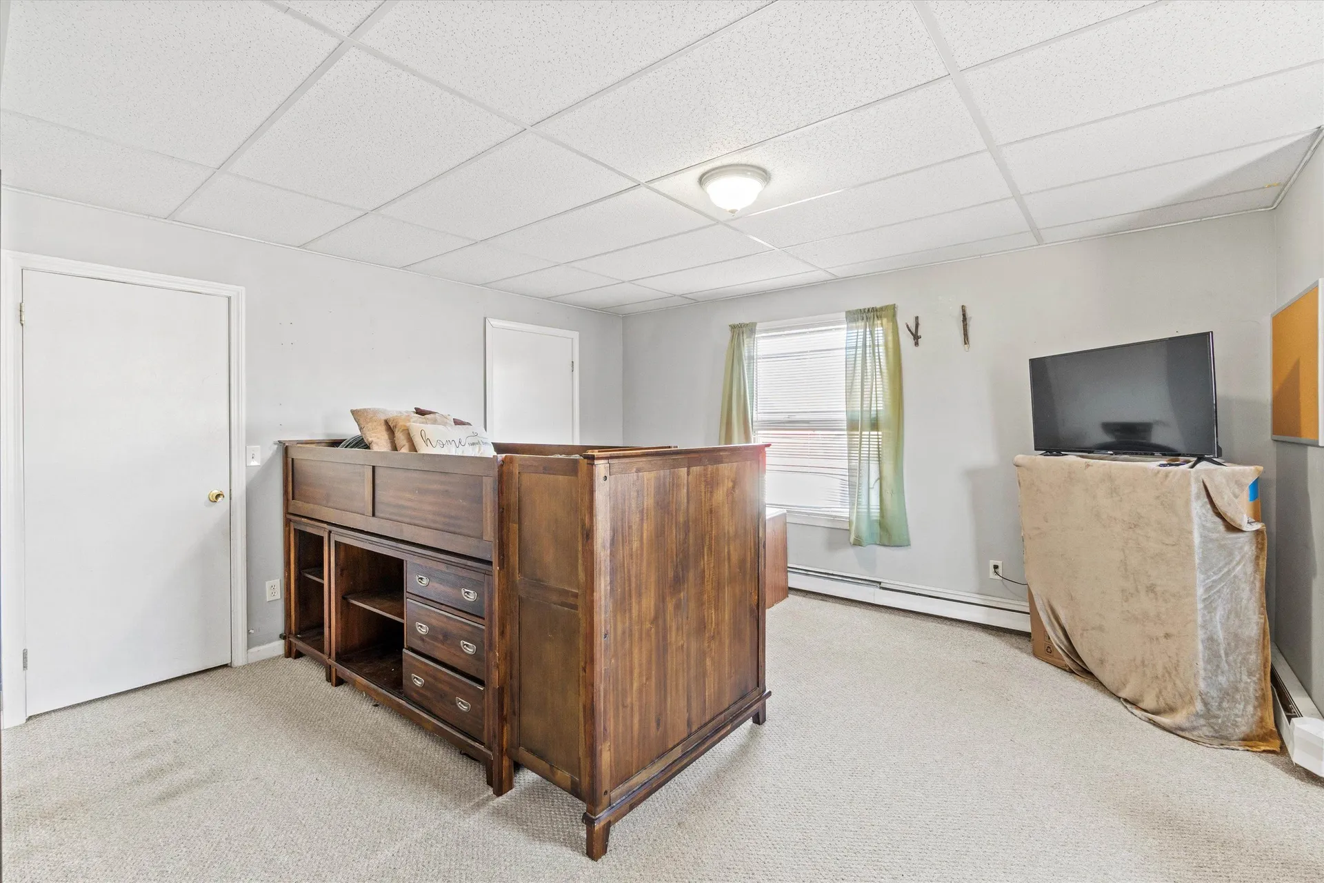 73 W Main Street Hillsborough NH 03244