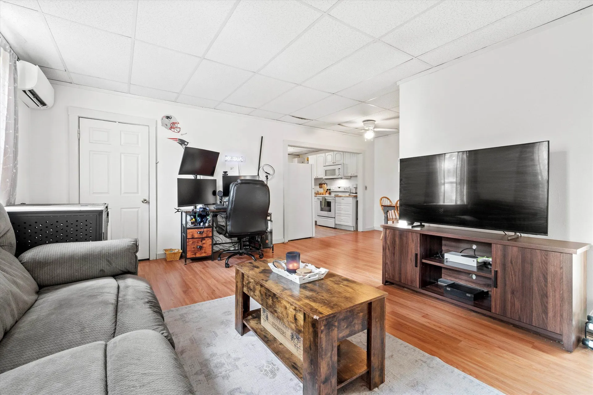 73 W Main Street Hillsborough NH 03244