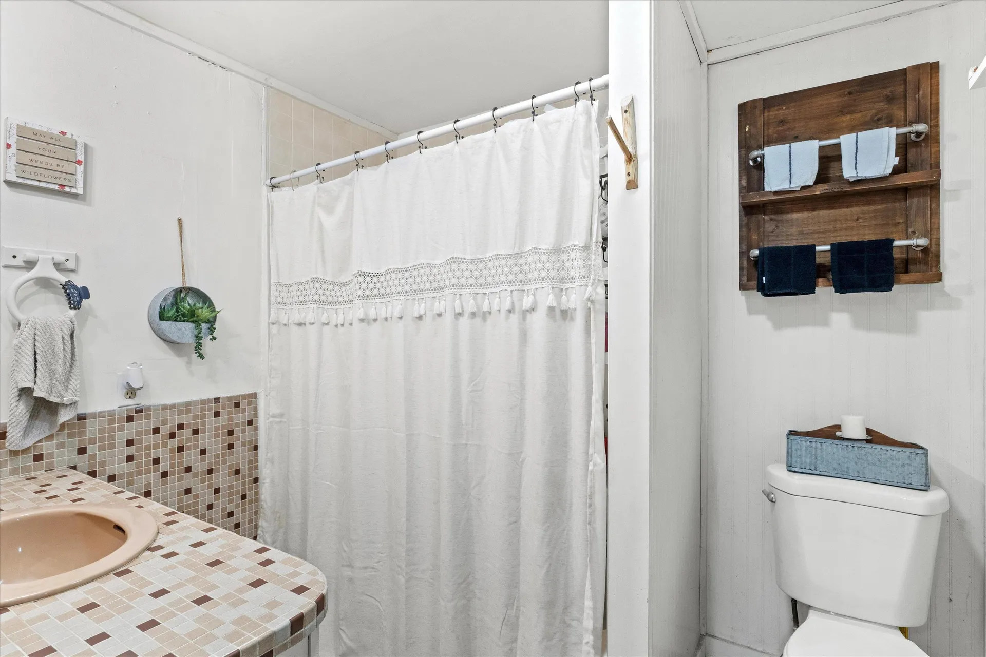 73 W Main Street Hillsborough NH 03244