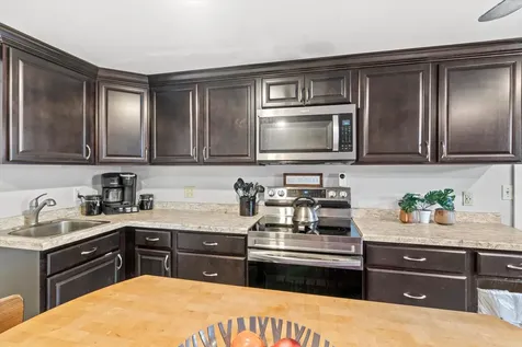 73 W Main Street Hillsborough NH 03244