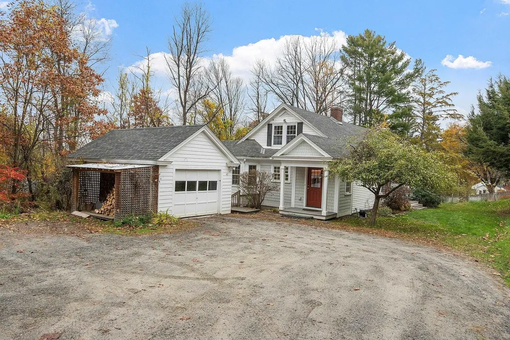 42 Old Keene Road Walpole NH 03608