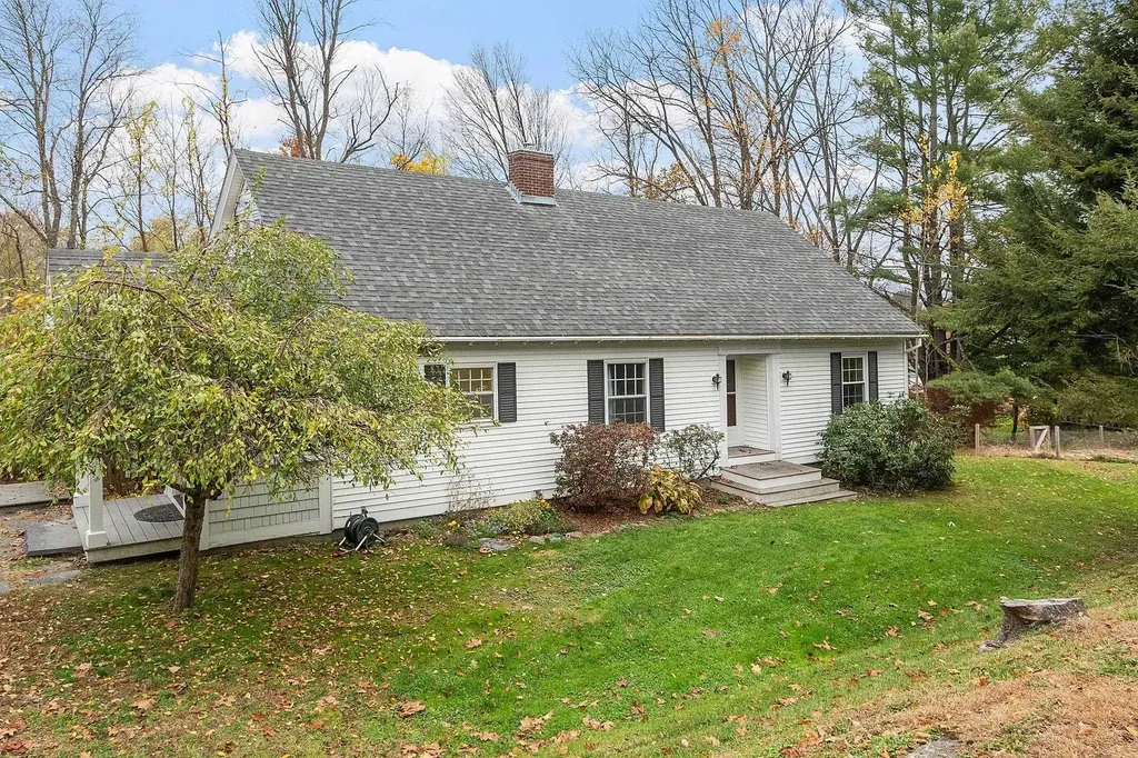 42 Old Keene Road Walpole NH 03608