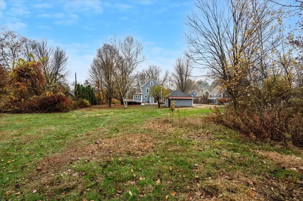 233 Pembroke Street Pembroke NH 03275