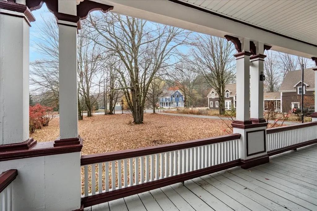 233 Pembroke Street Pembroke NH 03275