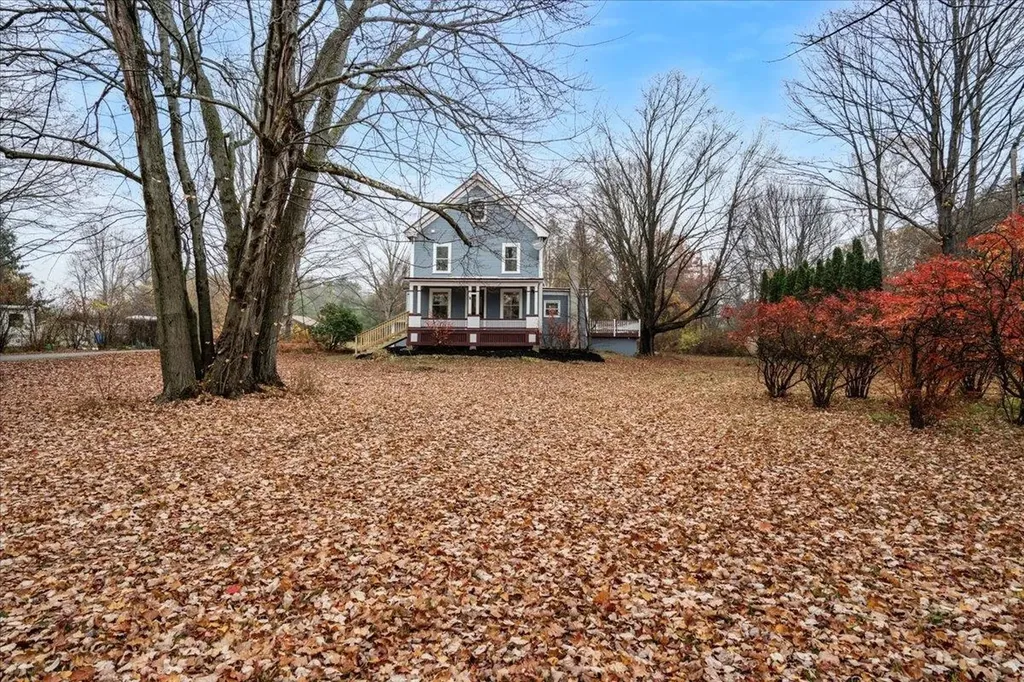 233 Pembroke Street Pembroke NH 03275