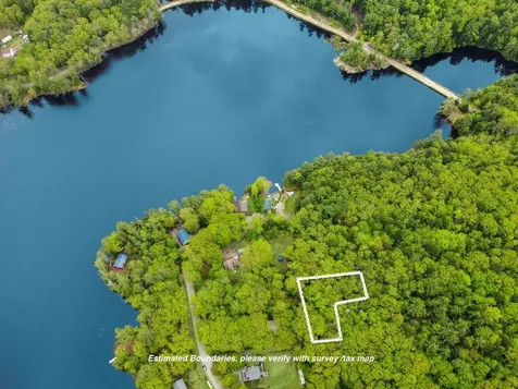 000 Pocumtuck Way Gilmanton NH 03237