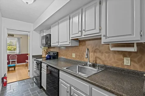 413 Locust Hill Shelburne VT 05482