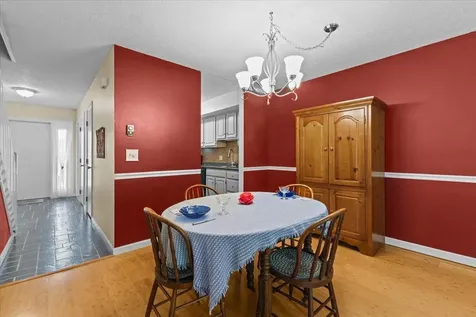 413 Locust Hill Shelburne VT 05482