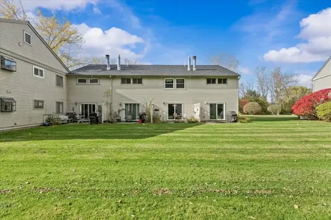 413 Locust Hill Shelburne VT 05482