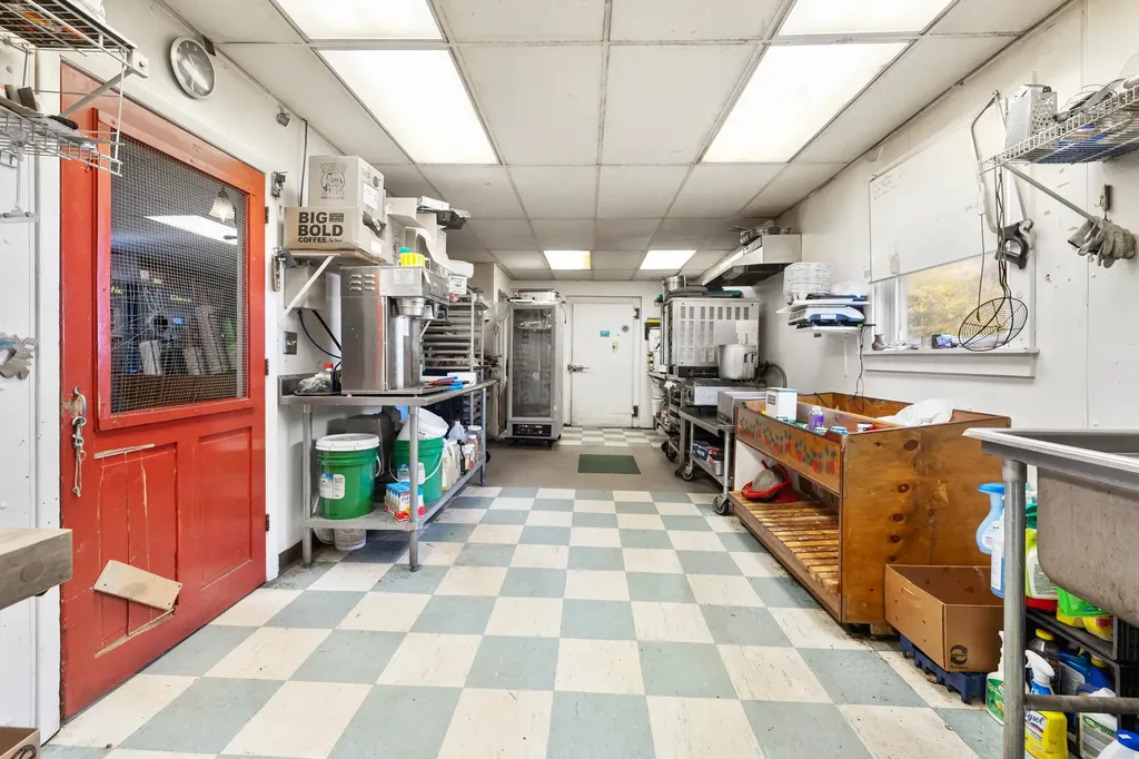 23 Main Street Wardsboro VT 05355