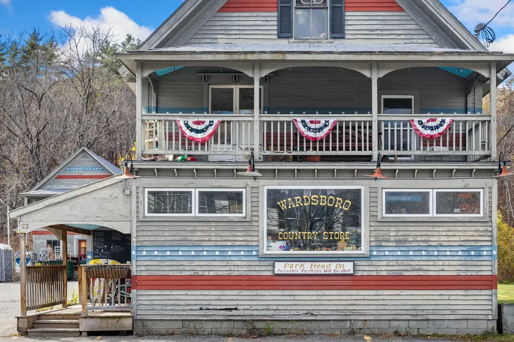 23 Main Street Wardsboro VT 05355