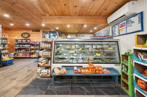 23 Main Street Wardsboro VT 05355