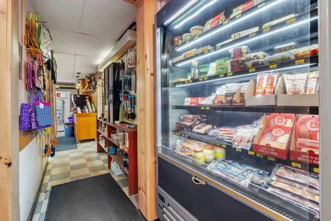 23 Main Street Wardsboro VT 05355