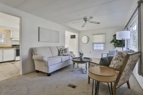 19A Winter Street Salem NH 03079