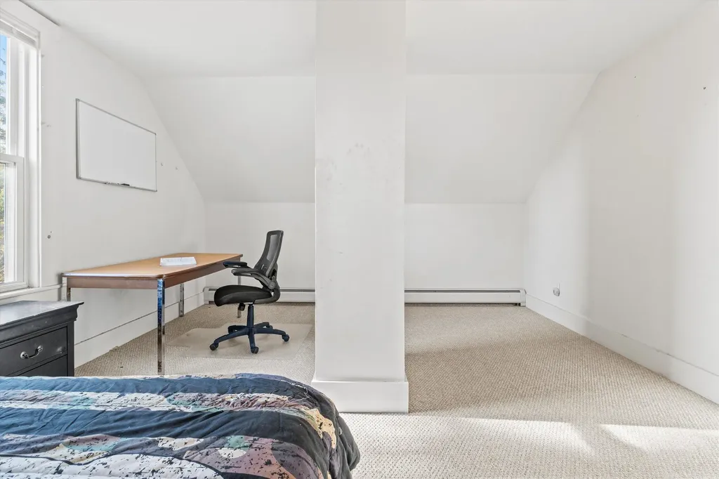 73 W Main Street Hillsborough NH 03244