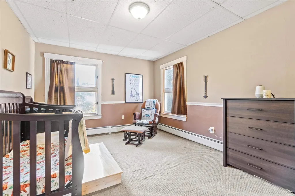 73 W Main Street Hillsborough NH 03244