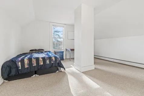 73 W Main Street Hillsborough NH 03244