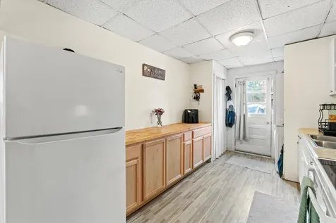 73 W Main Street Hillsborough NH 03244