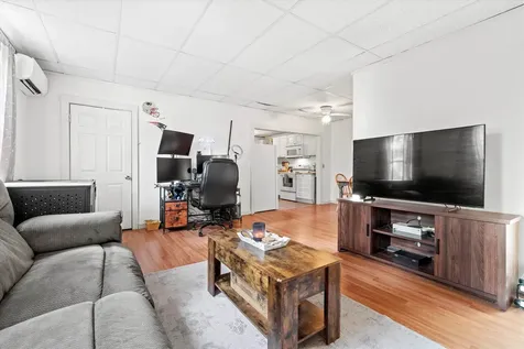 73 W Main Street Hillsborough NH 03244