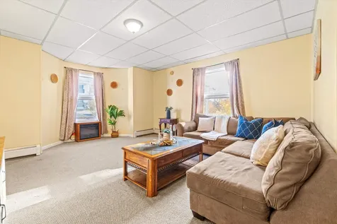 73 W Main Street Hillsborough NH 03244