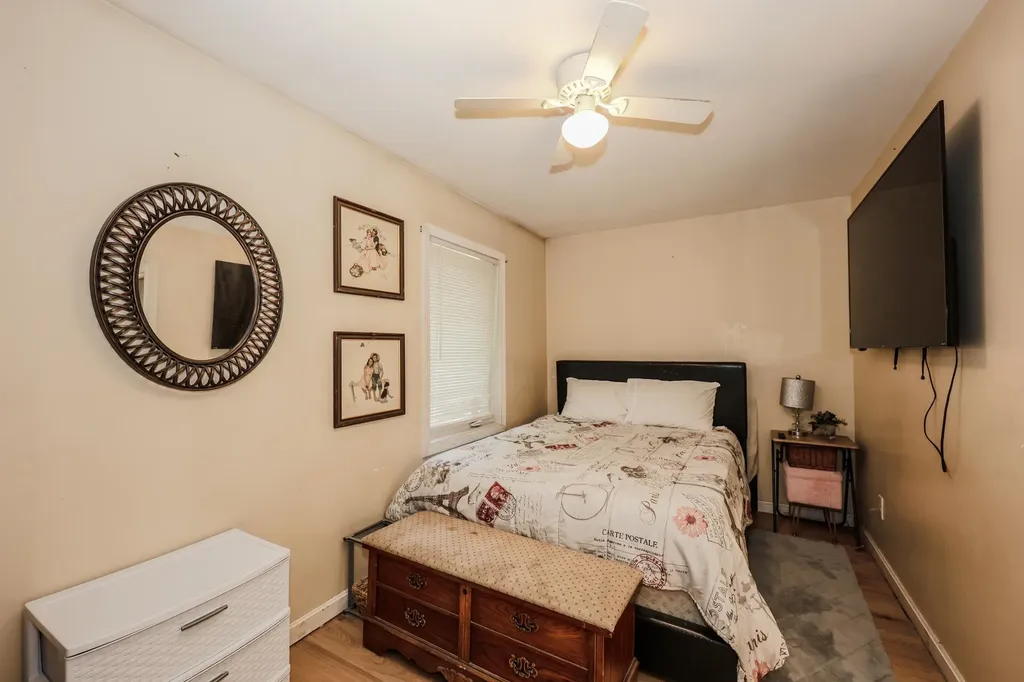 50 Pine Glen Road Hillsborough NH 03244