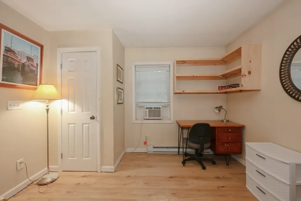 50 Pine Glen Road Hillsborough NH 03244